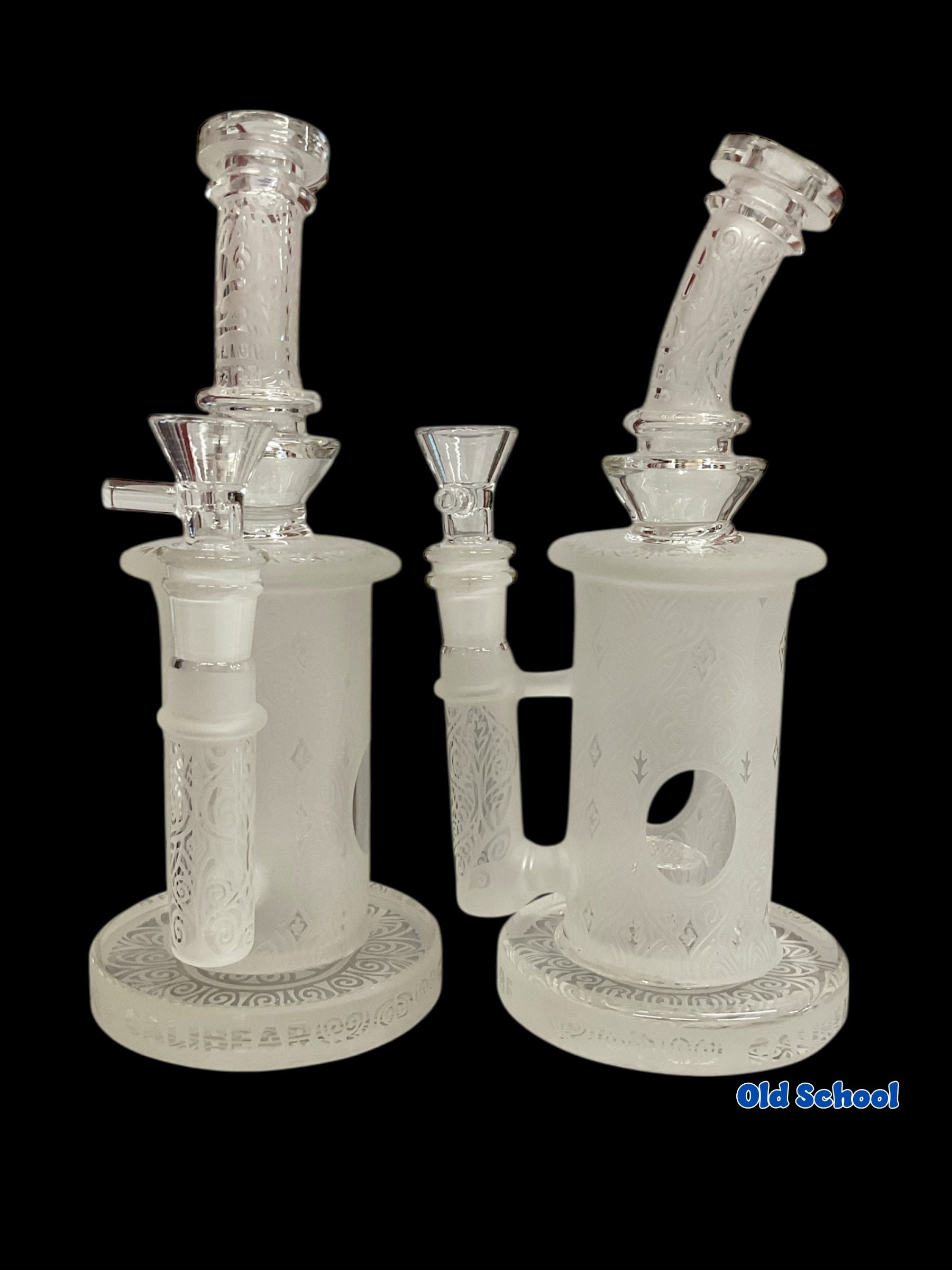 8.5” Calibear (AL BE) Etched Waterpipe